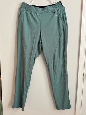 Grey’s Anatomy by Barco Lightweight scrub Active Pants - Sage Green Teal